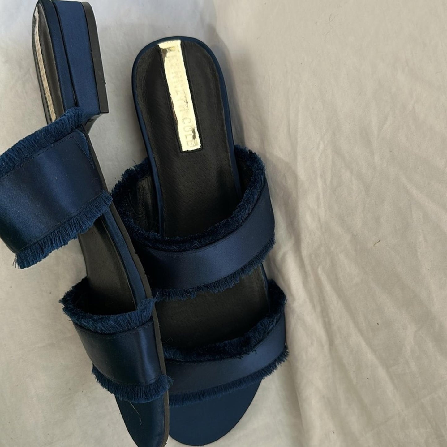 Kenneth Cole Viola 2 Sandal, Navy Blue, Sz 8.5