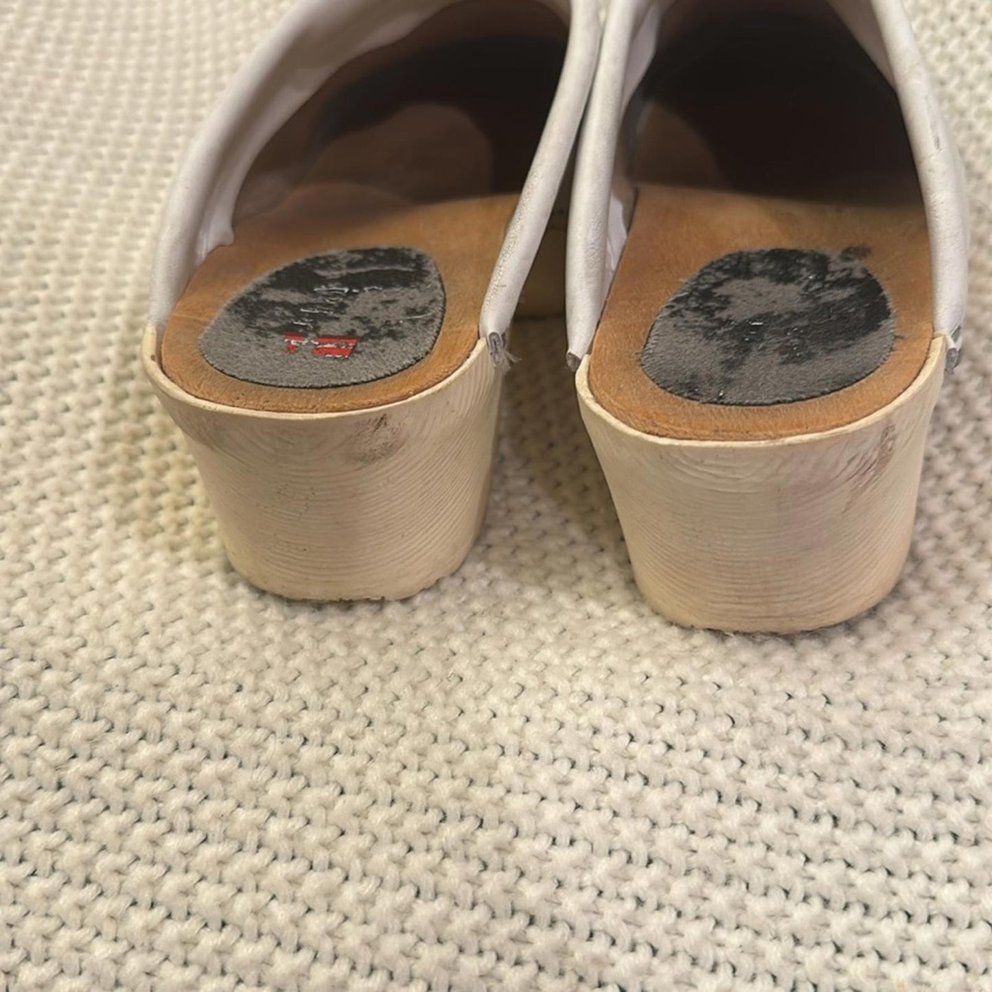 Women's white Swedish clogs size 39