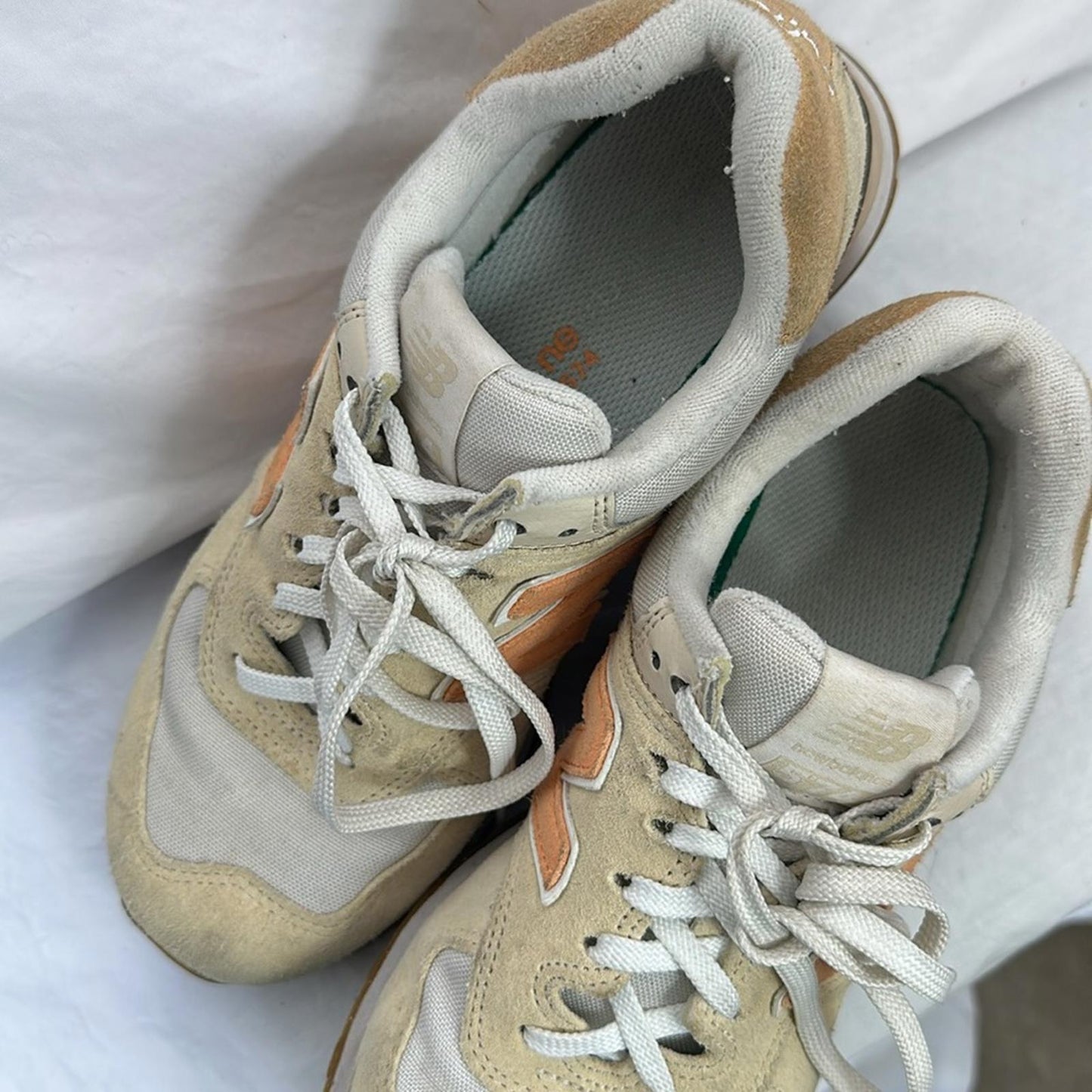 New Balance 574, Cream and Orange Athletic Shoes, Sz 8