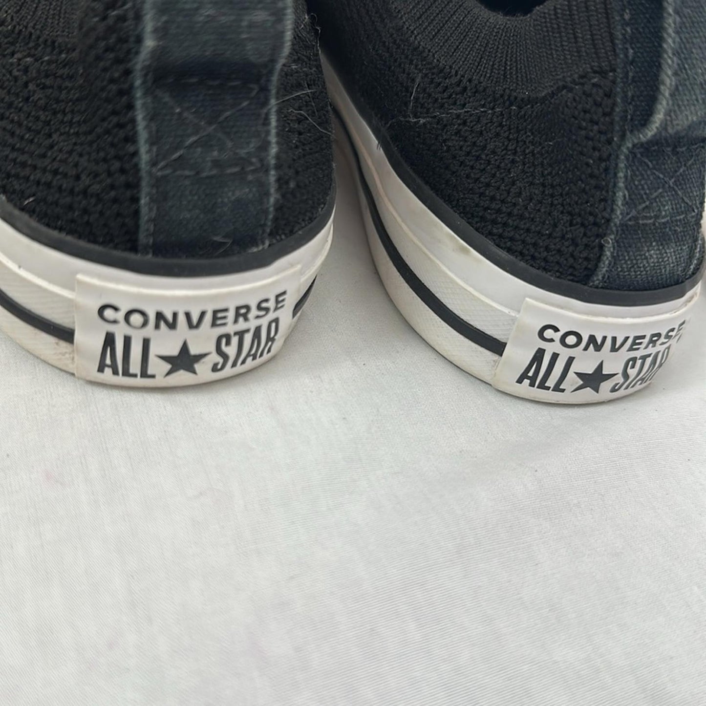 Converse Slip-on Classic Black and White Low-Tops, Sz 6
