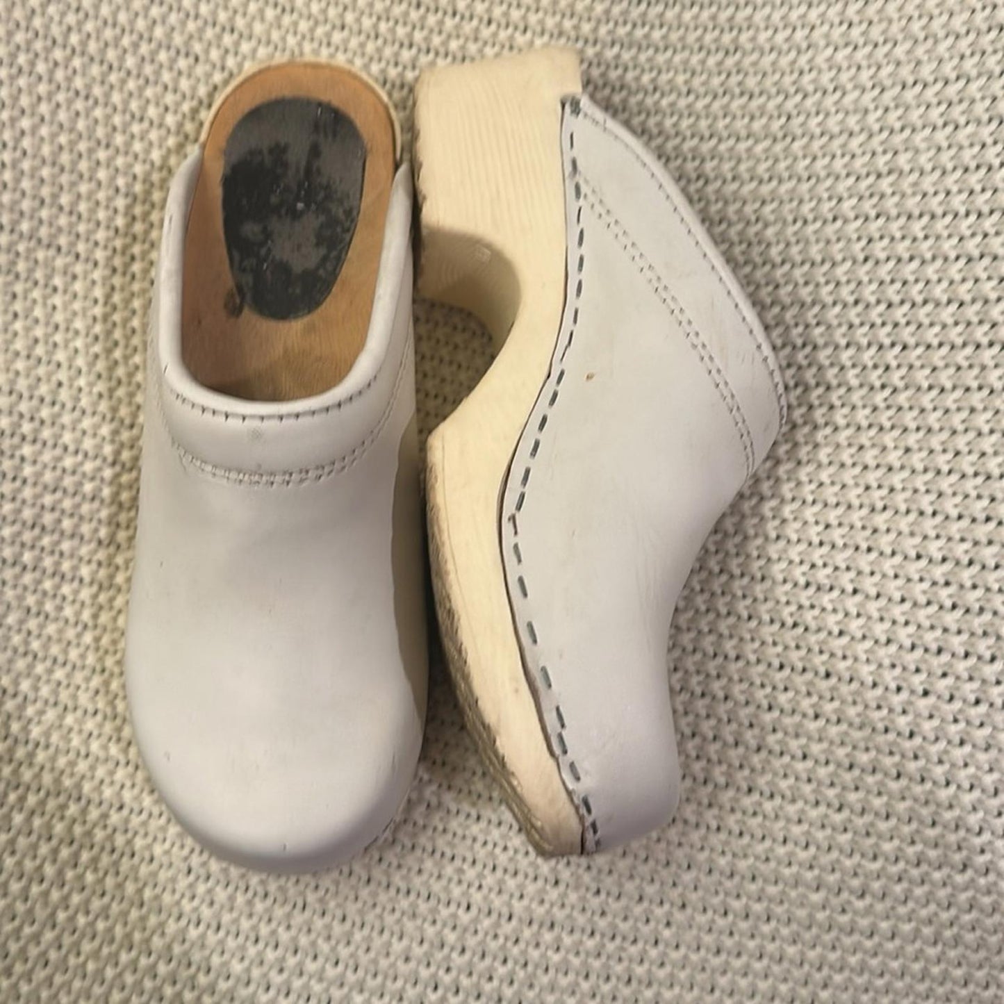 Women's white Swedish clogs size 39