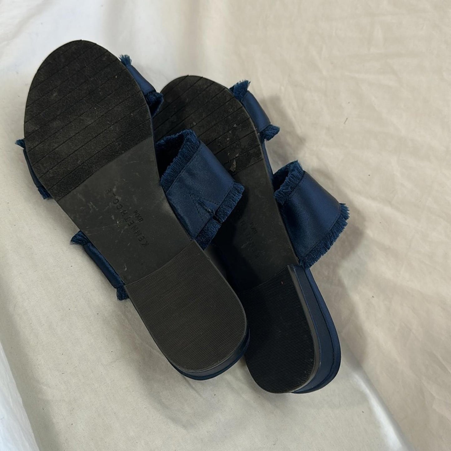 Kenneth Cole Viola 2 Sandal, Navy Blue, Sz 8.5