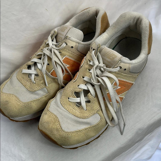 New Balance 574, Cream and Orange Athletic Shoes, Sz 8