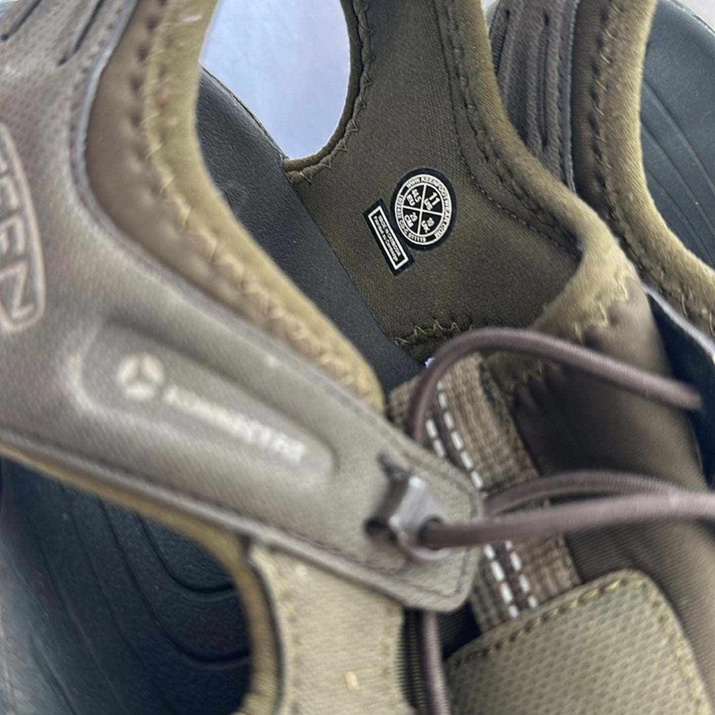 KEEN Men's SOLR Sandals, Sz 11